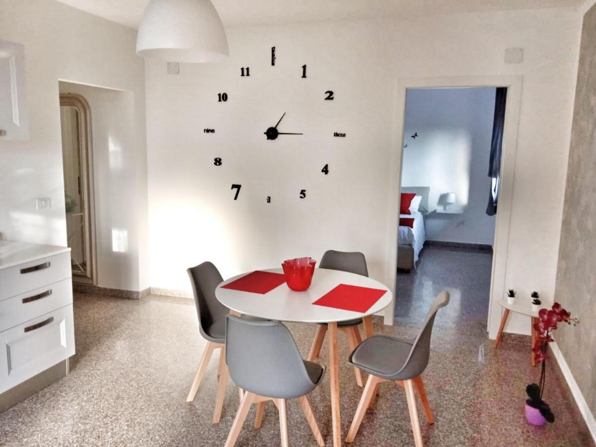 Red Tower Venice Apartment - 2 Mins From Vce Airport- Free Wifi Tessera Exterior foto