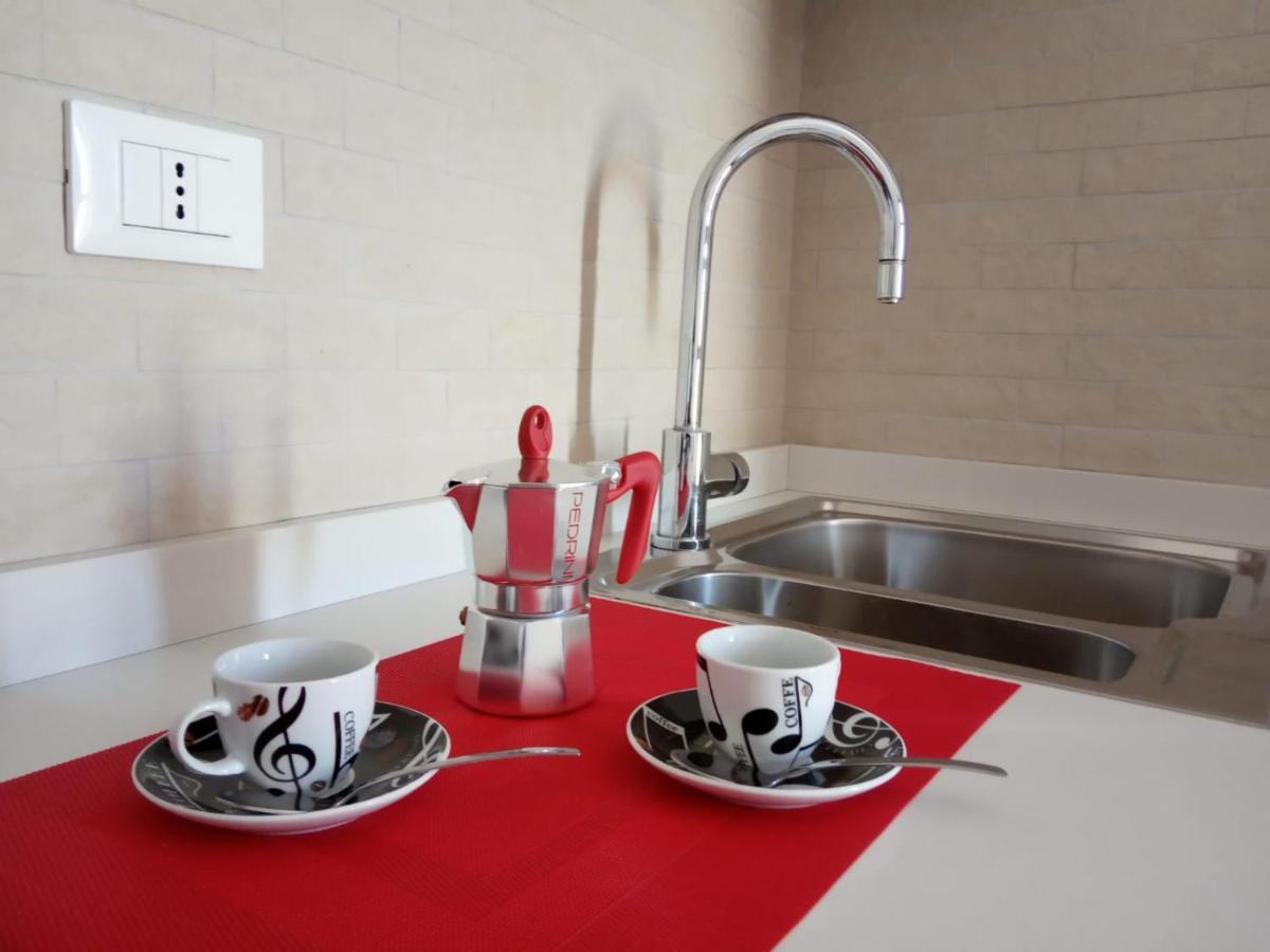 Red Tower Venice Apartment - 2 Mins From Vce Airport- Free Wifi Tessera Exterior foto
